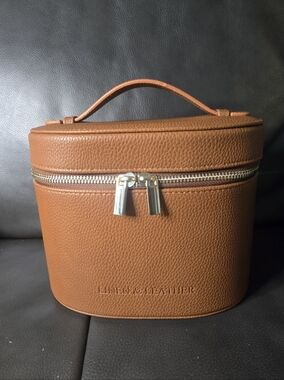 Linen & Leather Tan Cognac Travel Case